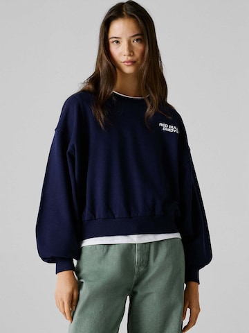 Red Bull Racing x Pepe Jeans Sweatshirt in Blau: Vorderseite