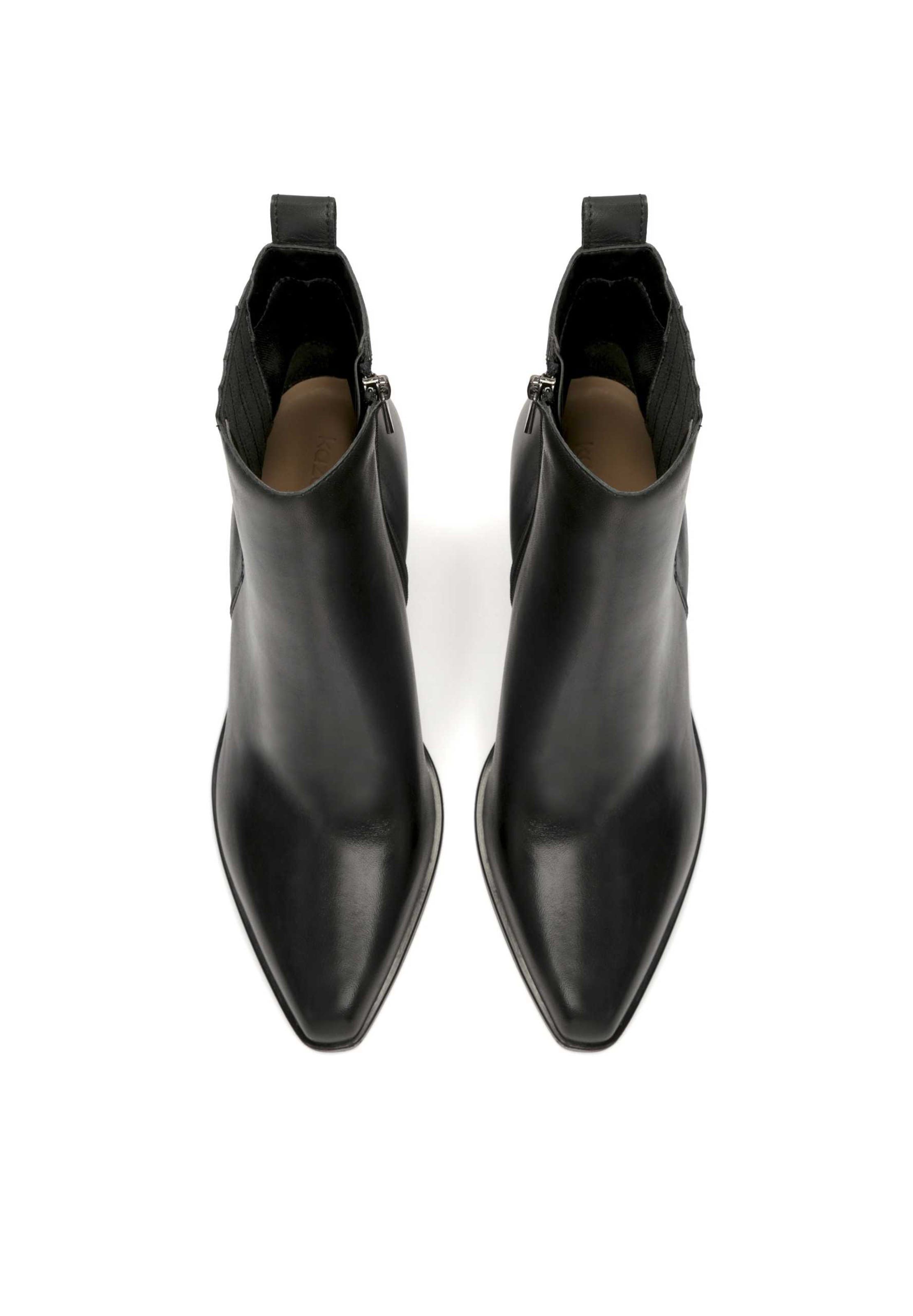 Kazar Къси ботуши в черно