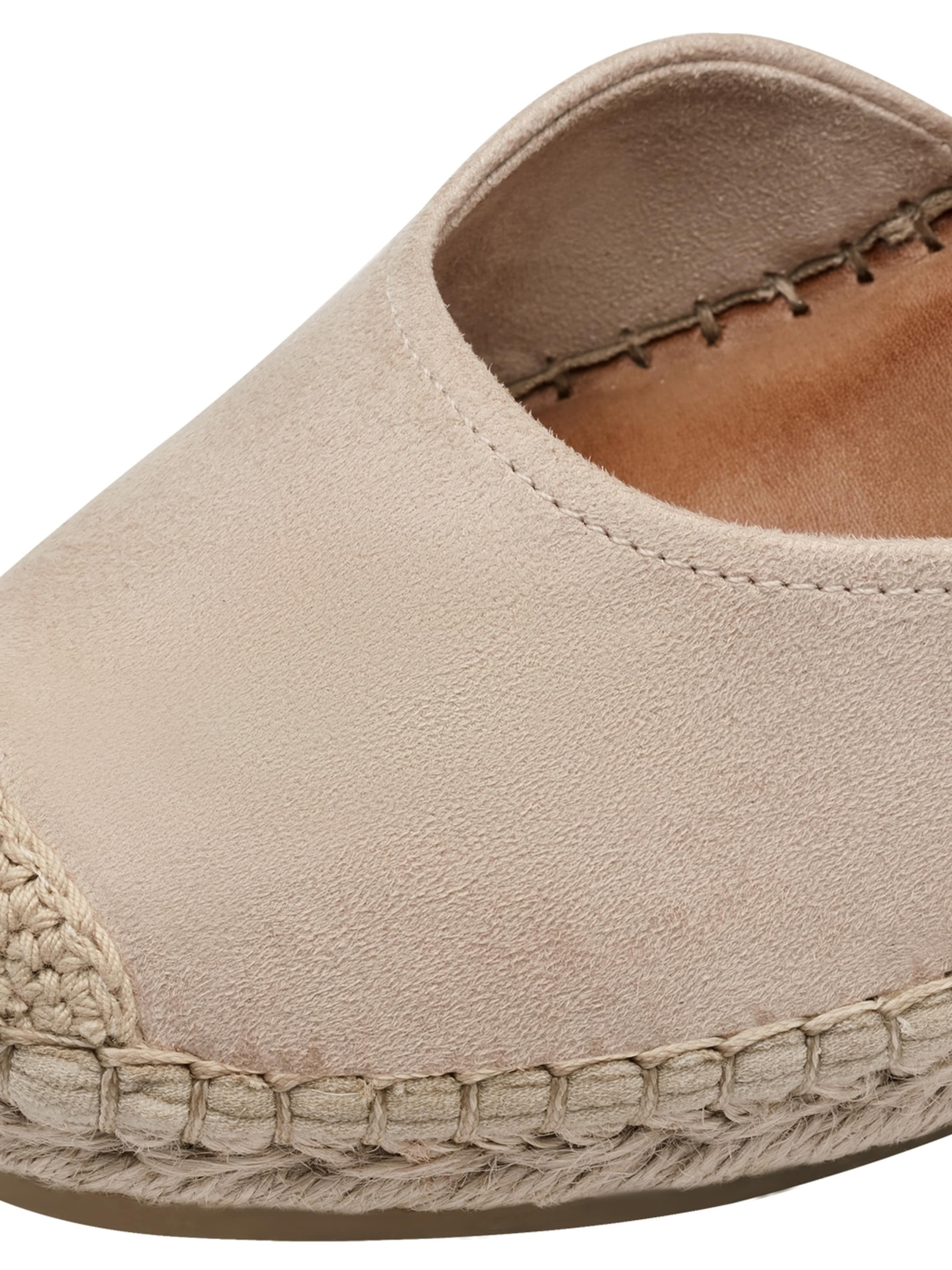 Tamaris Slingpumps in Beige