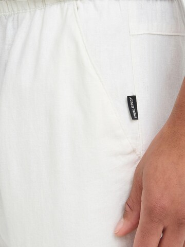 Regular Pantalon ' BHLikas ' BLEND en blanc