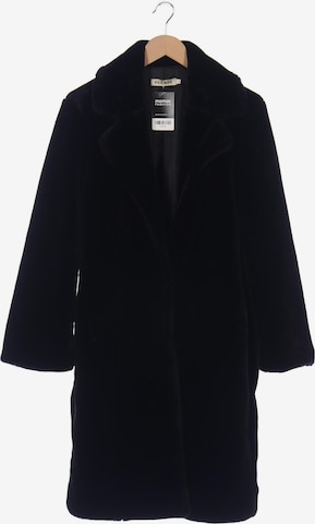 PLEASE Jacket & Coat in M in Black: front