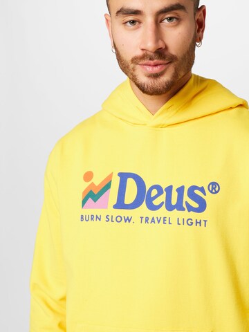 DEUS EX MACHINA - Sudadera en amarillo