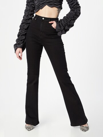 Flared Jeans di Nasty Gal in nero: frontale