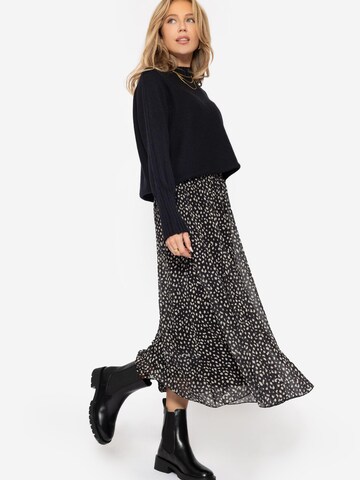 SASSYCLASSY Rock‌‌‌‌‌‌‌ in Schwarz