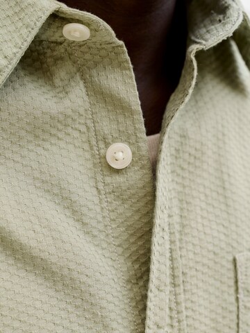 JACK & JONES Regular fit Button Up Shirt 'JORNANTUCKET' in Green
