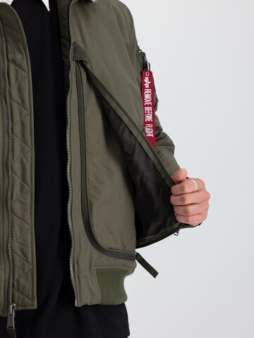 ALPHA INDUSTRIES Tussenjas in Groen