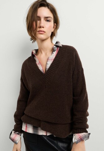 Pepe Jeans Trui 'Ashley' in Bruin: voorkant