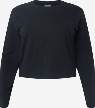 Urban Classics Shirt in Black: front