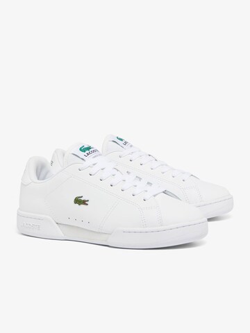 LACOSTE Sneaker 'Carnaby Cup' in Weiß