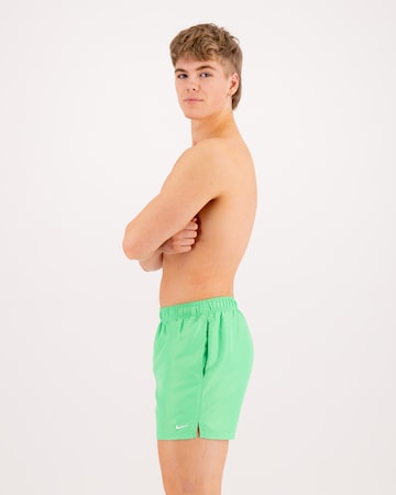 Regular Maillot de bain de sport Nike Swim en vert