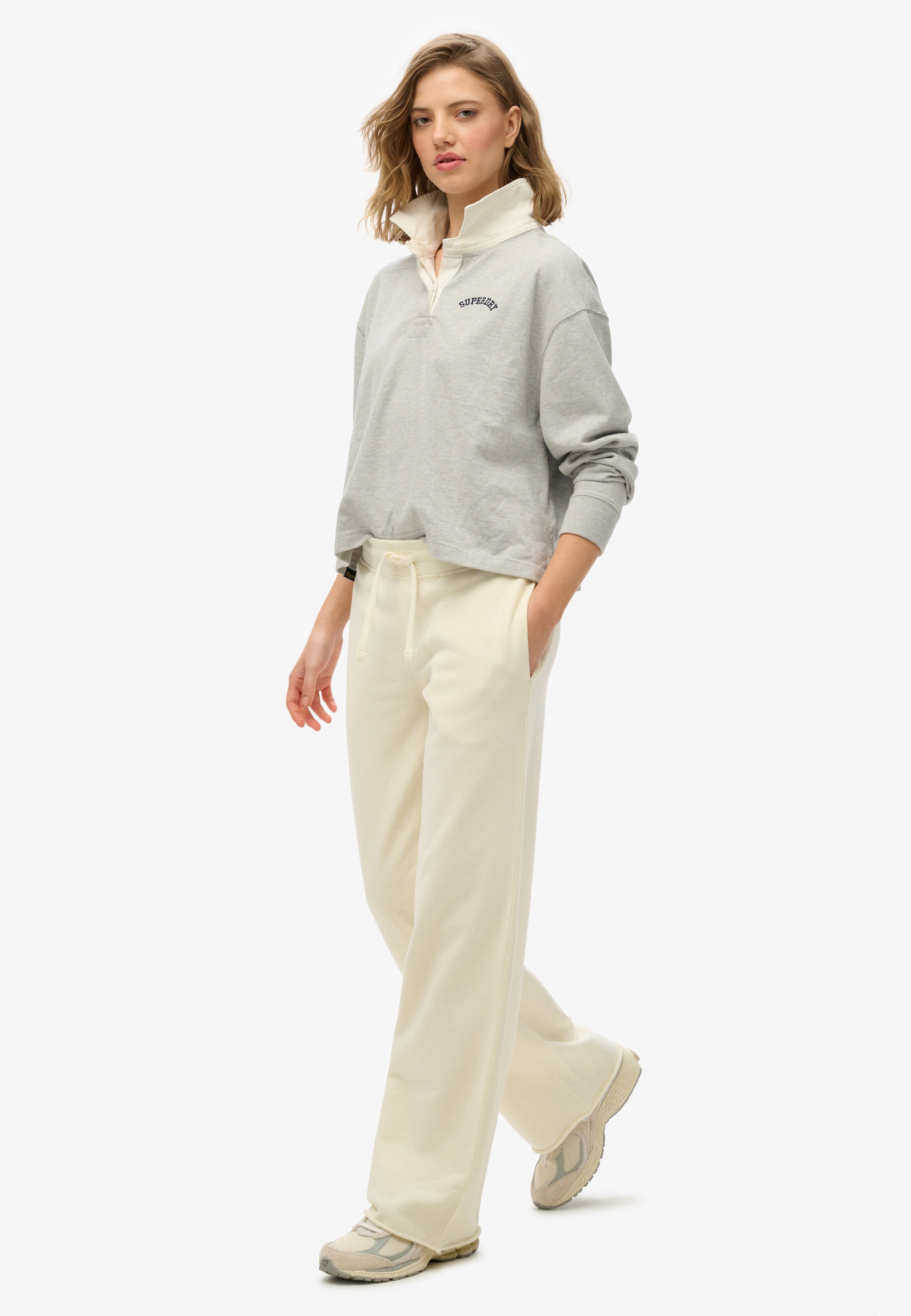 Superdry Loosefit Hose 'Studios' in Weiß