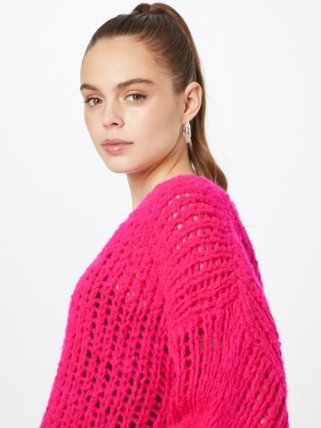 Pull-over 'Linez' Hailys en rose