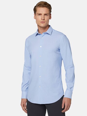 Coupe regular Chemise Boggi Milano en bleu : devant