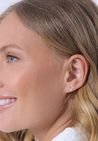 ELLI Ohrringe 'Note' in Silber: Vorderseite