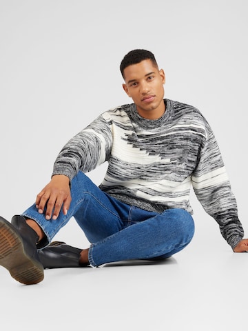 JACK & JONES Sweter 'REACT' w kolorze czarny