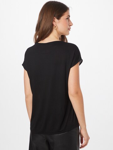 Tricou 'Safeda' de la OPUS pe bej