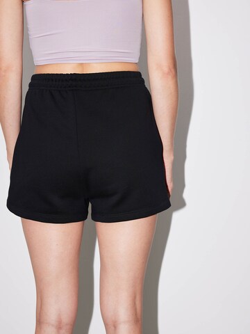 LeGer by Lena Gercke Regular Shorts 'Eliane' in Schwarz