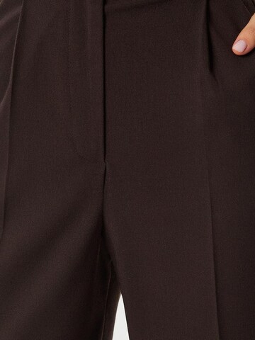 Loosefit Pantalon à pince Happiness İstanbul en marron