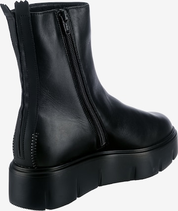 Boots 'Buster' Högl en noir