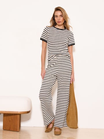 Pullover di Lipsy in bianco