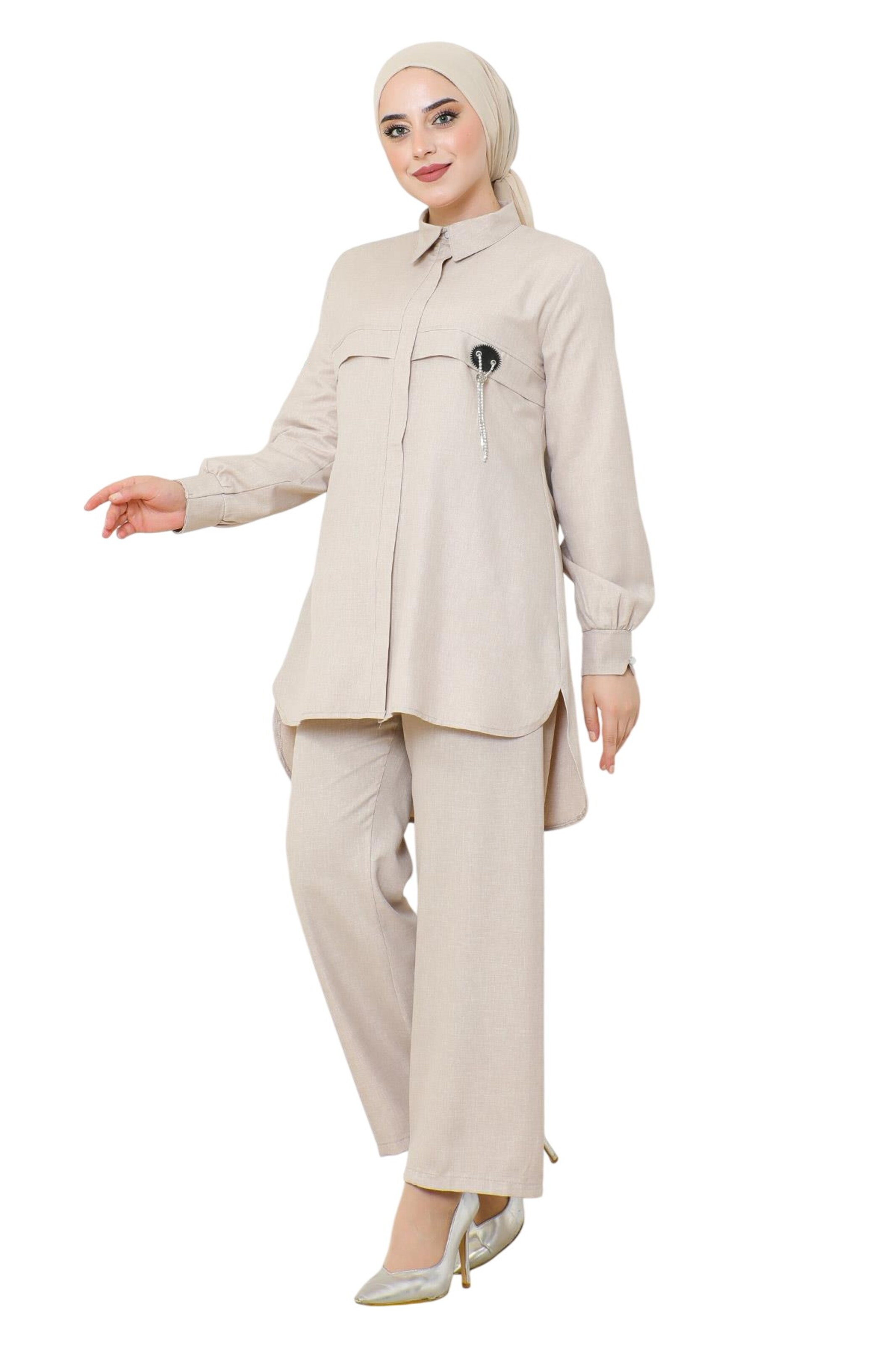 Pantalons de tailleur MODAMIHRAM en beige