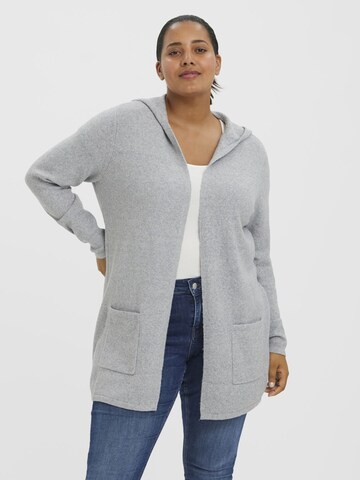 Vero Moda Curve Cardigan i grå: forside
