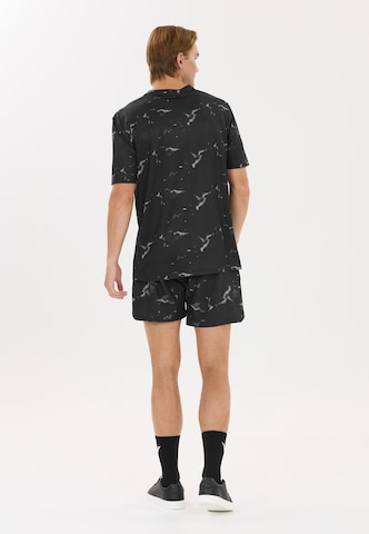 Virtus Regular Shorts 'Lavis' in Schwarz