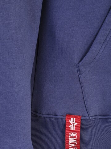 Regular fit Felpa di ALPHA INDUSTRIES in lilla