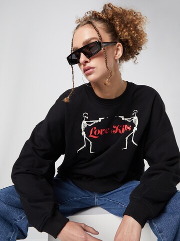 SHYX Sweatshirt 'Asya' in Schwarz