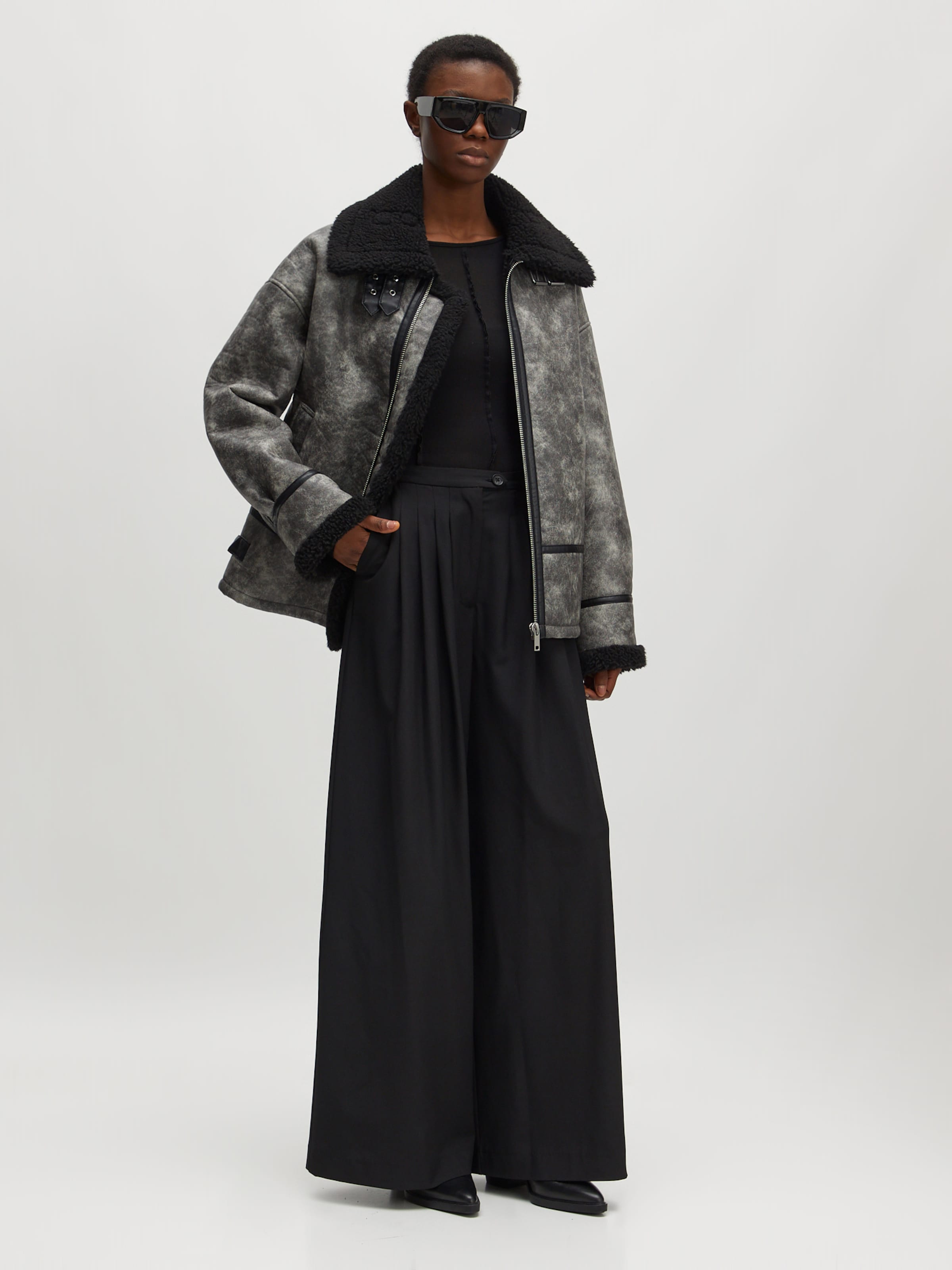 Chaquetas online deals
