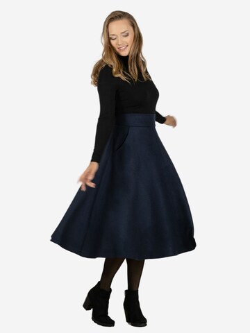 Nikka Place Rock 'Lily' in Blau