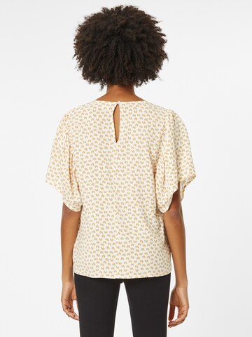 SAINT TROPEZ - Blusa 'May' en amarillo