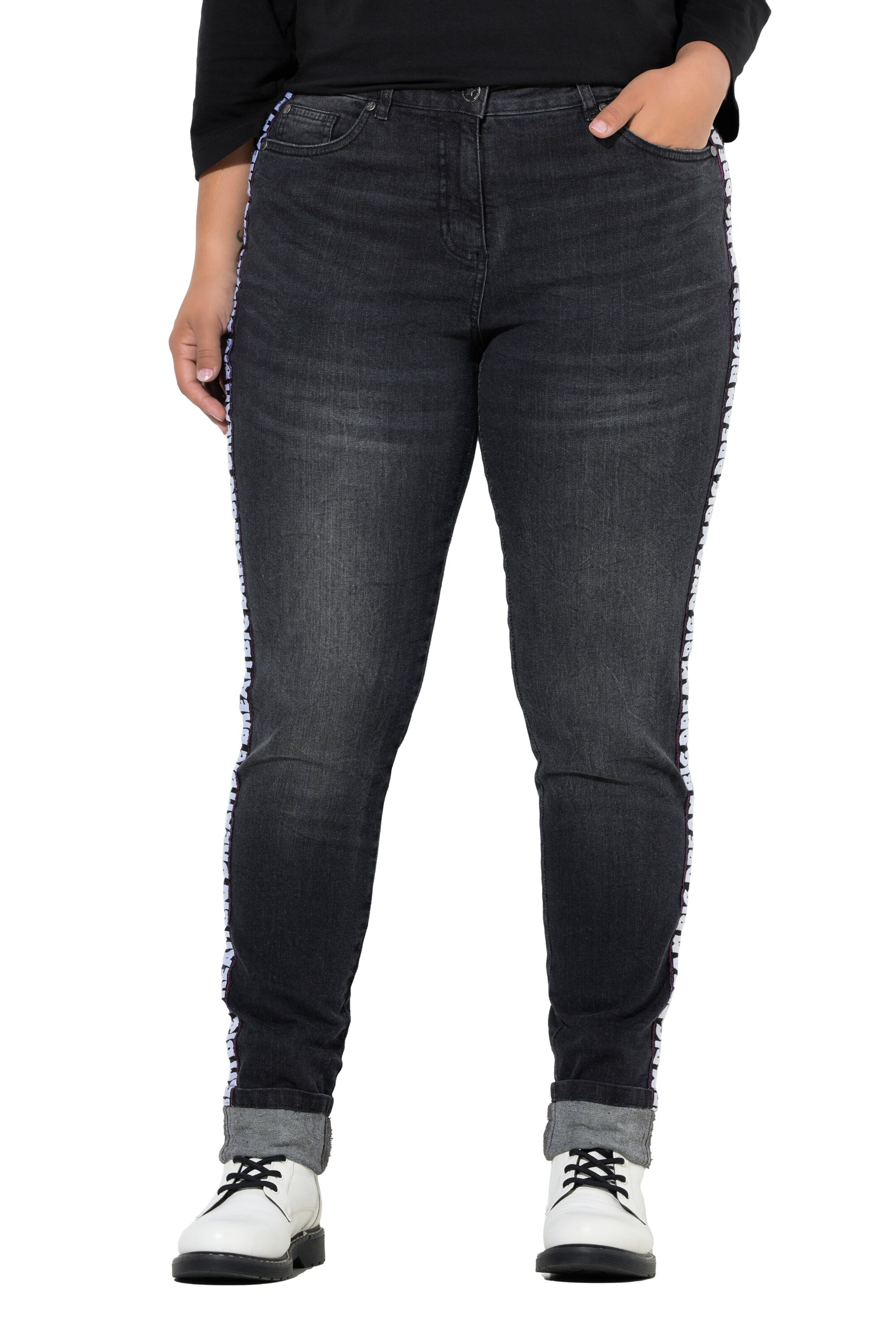 Angel of Style Skinny Jeans in Black: front