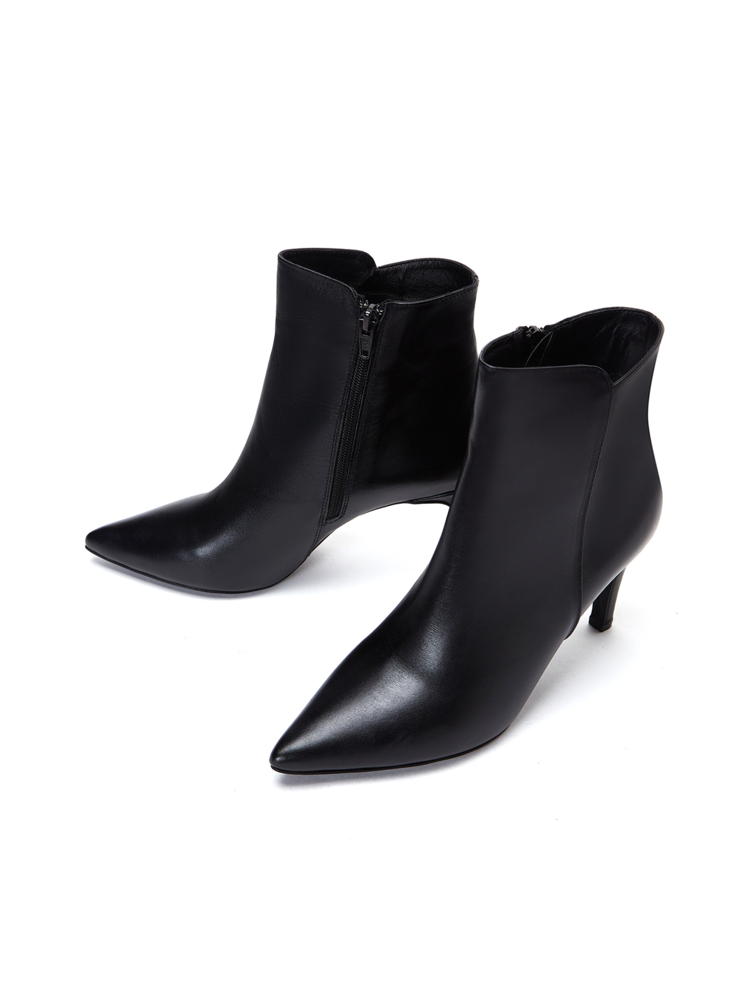 Derimod Ankle Boots in Black