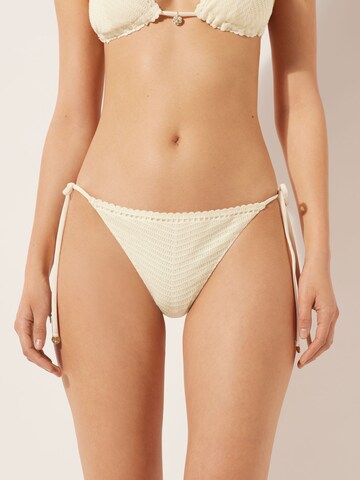 CALZEDONIA Bikinihose 'Classic Crochet' in Beige: Vorderseite