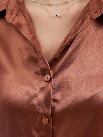 Bigdart - Blusa em castanho