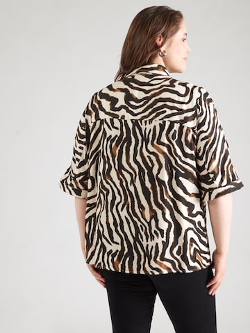 Chemisier 'CARBerte' ONLY Carmakoma en beige