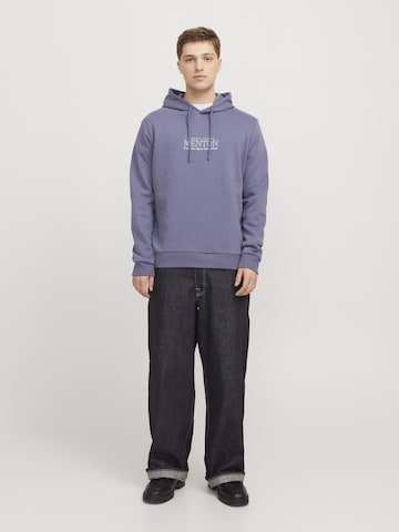 JACK & JONES Sweatshirt i blå