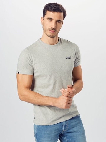 Effilé T-Shirt Superdry en gris : devant