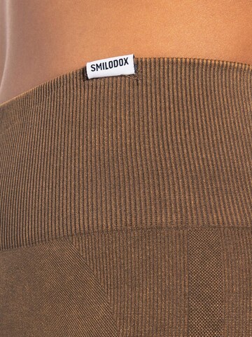 Coupe slim Leggings ' Yune ' Smilodox en marron