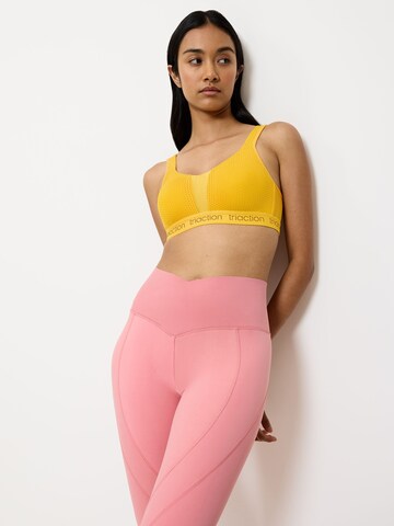 TRIUMPH Bustier Sport bh ' Triaction Energy Lite ' in Geel