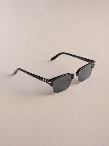 Next Sunglasses in Black