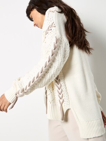 Pull-over Apricot en beige