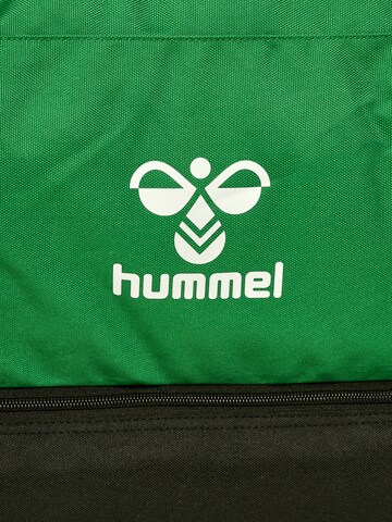 Hummel Sporttasche 'Core 2.0' in Grün