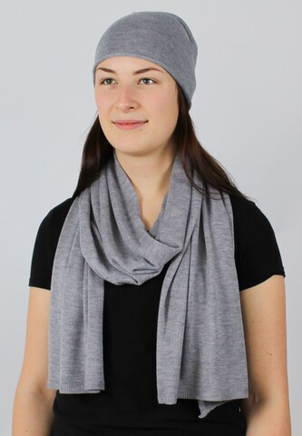 Giorgio Rimaldi Scarf in Grey: front