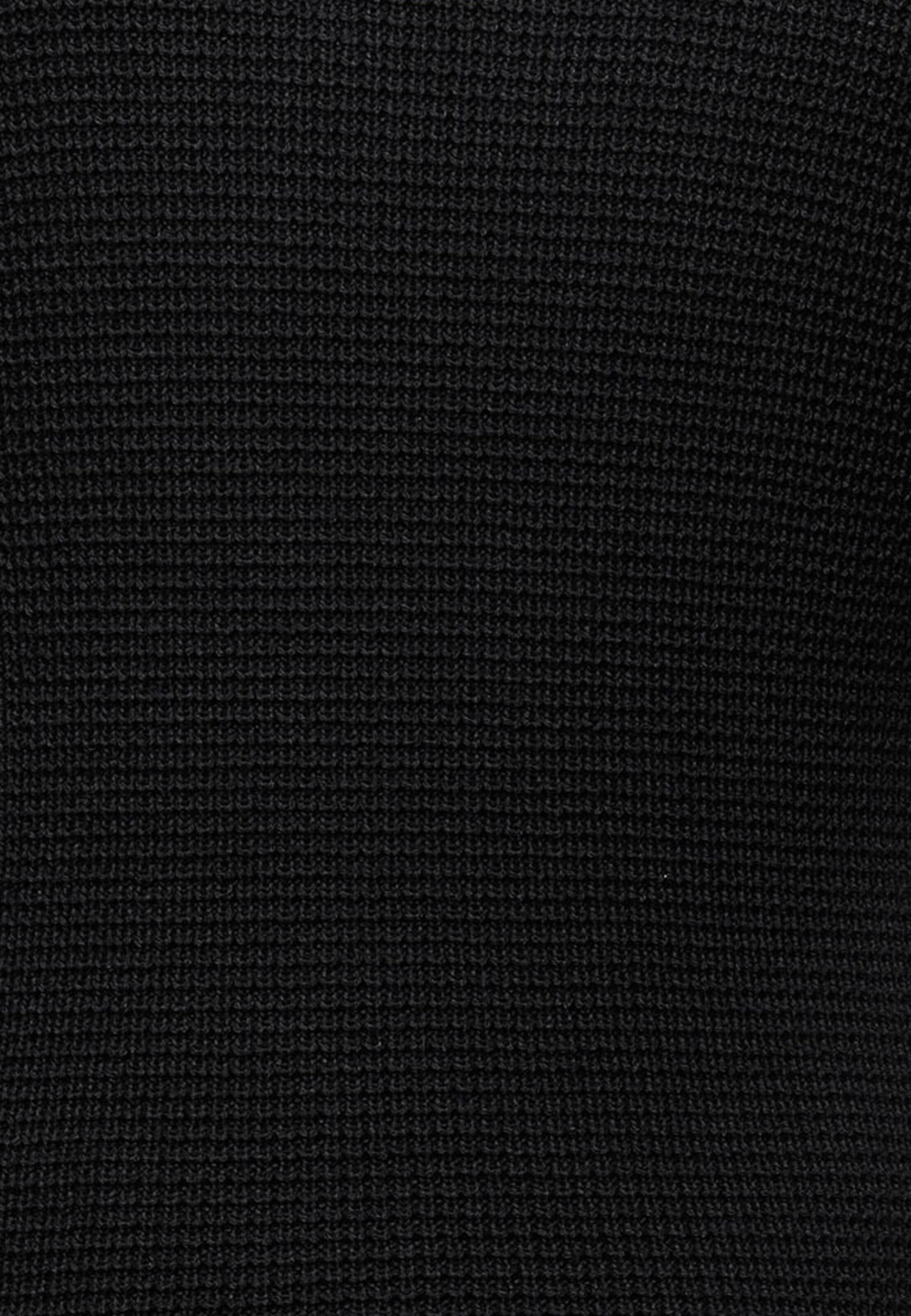 Rusty Neal Pullover in Schwarz