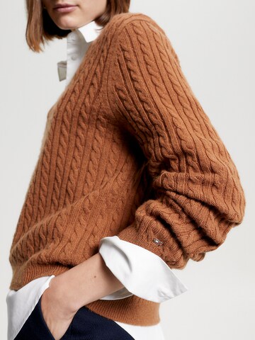 TOMMY HILFIGER Pullover in Braun
