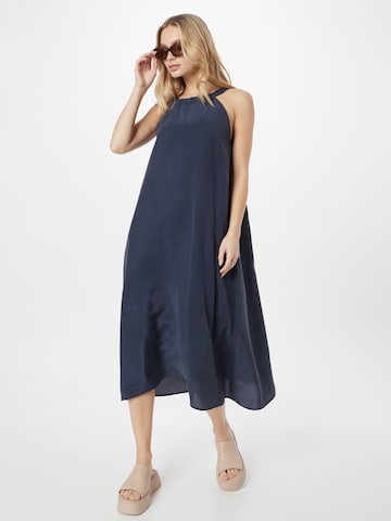 Robe 'Thora' ARMEDANGELS en bleu