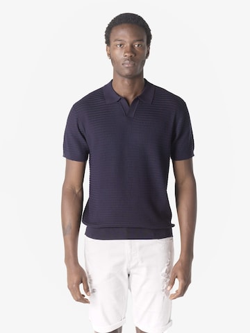 KOROSHI Shirt in Blue: front