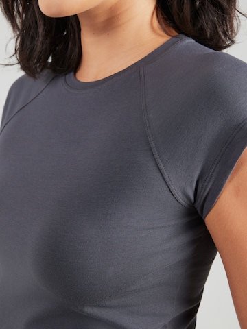 & Other Stories Tričko – šedá